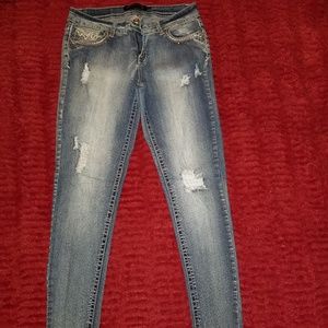 21 black jeans 🛍 2/$8 or 3/$12 🛍